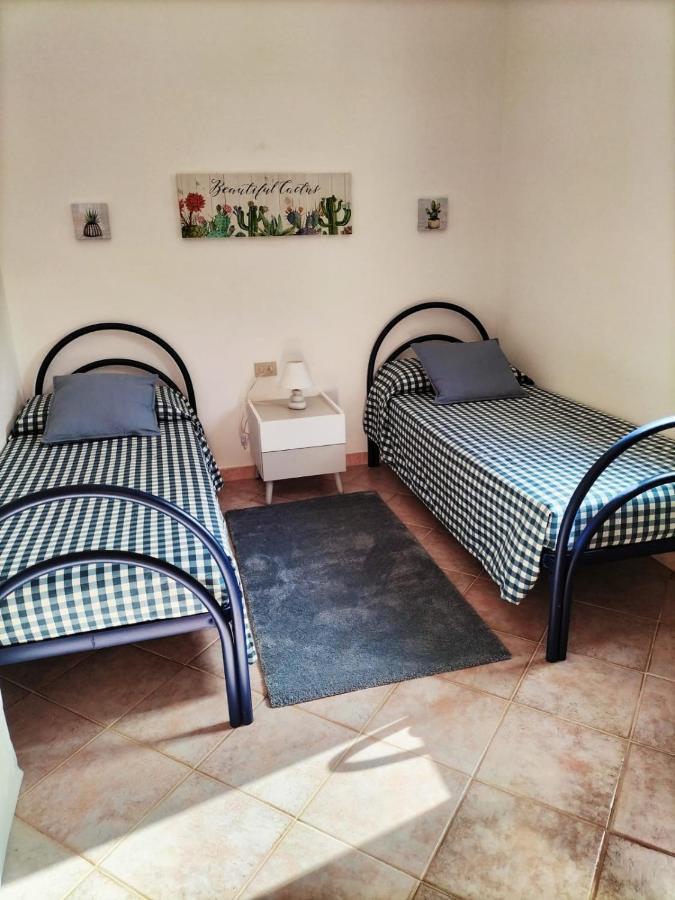 Vila Trilocale Dory A San Teodoro San Teodoro  Exteriér fotografie
